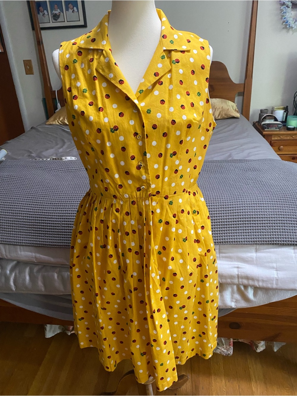 New ModCloth Yellow ladybug Sleeveless Shirt Dress - Picture 2 of 9